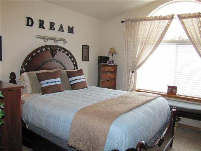 806 E Collin Ave - Photo 12