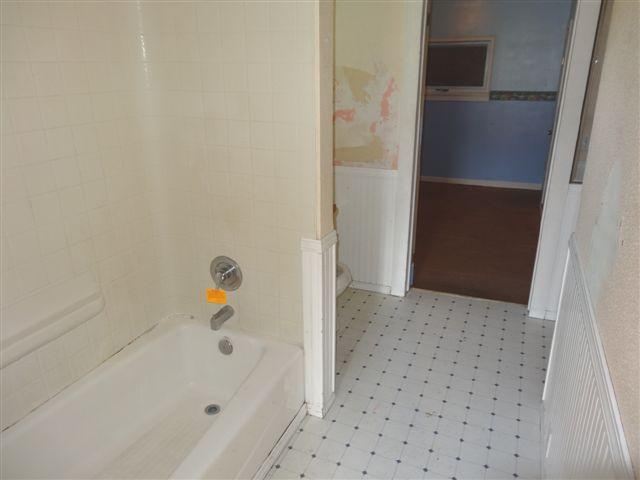 12625 E 12th Ave - Photo 9