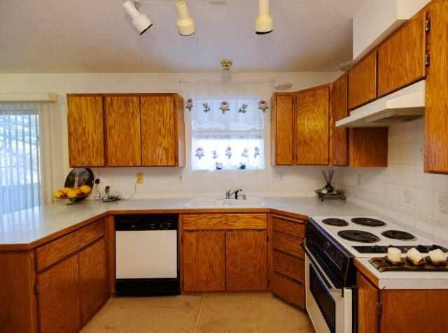 4230 E 26th - Photo 4
