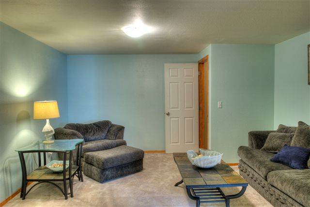 1512 E Houghton Ct - Photo 7
