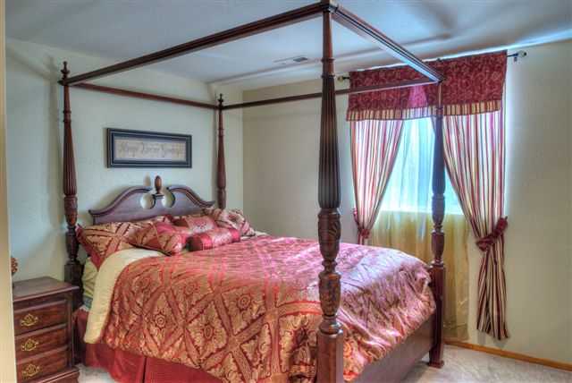 1512 E Houghton Ct - Photo 8