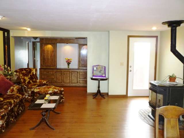 408 W Stutler Rd - Photo 8