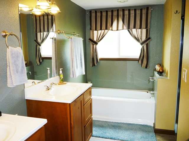 408 W Stutler Rd - Photo 10