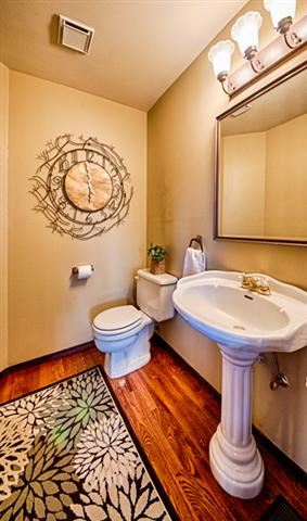 8720 N Kensington Dr - Photo 10