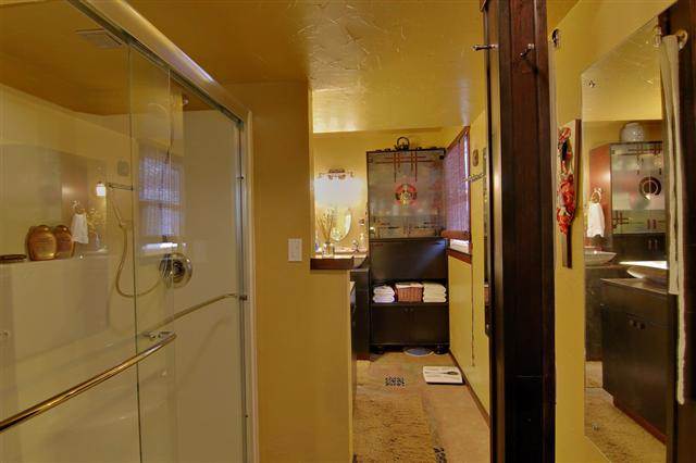 1205 E 43rd Ave - Photo 17