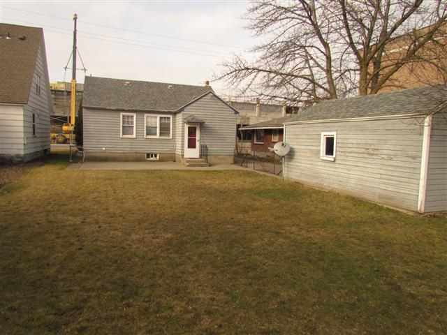 1108 N Hamilton St - Photo 20