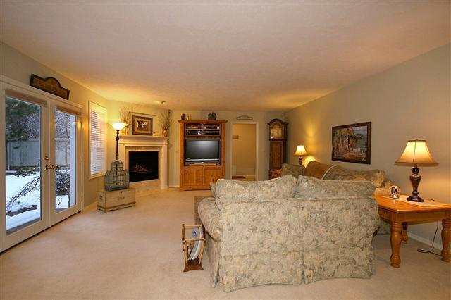 12016 N Hemlock Ct - Photo 7