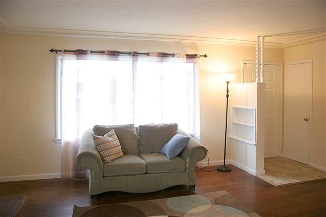1928 E Empire Ave - Photo 4