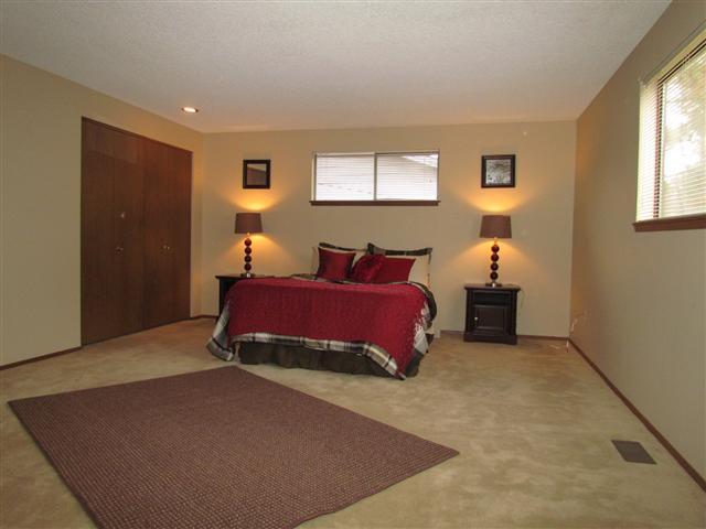 10906 E 27th Ave - Photo 12