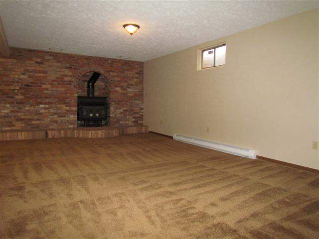 10906 E 27th Ave - Photo 16