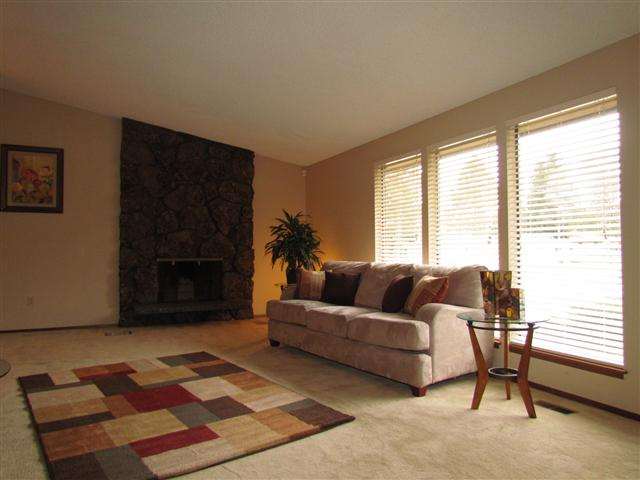 10906 E 27th Ave - Photo 3