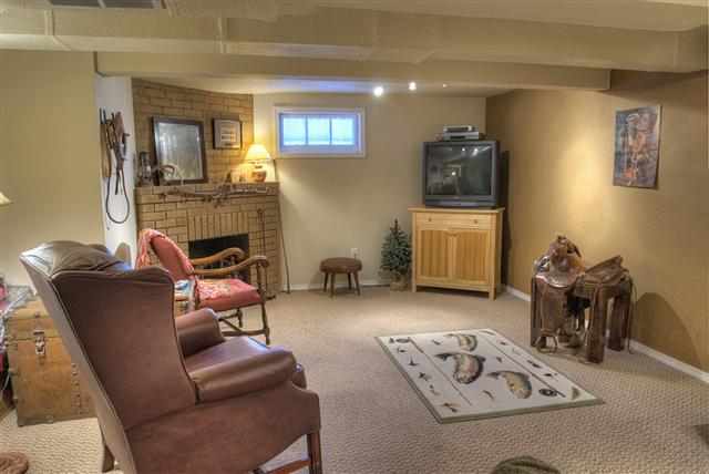 1727 E Hoffman Ave - Photo 9