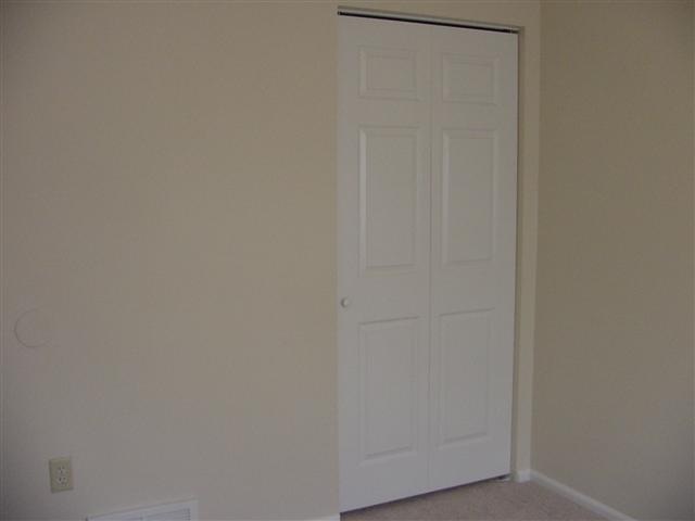 3927 E Bridgeport - Photo 4