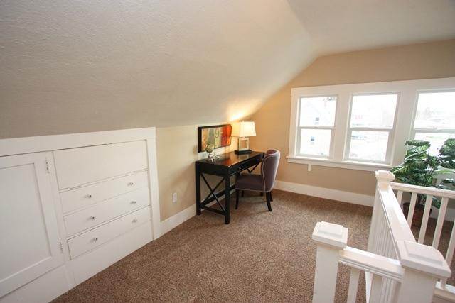 112 E Bridgeport Ave - Photo 12