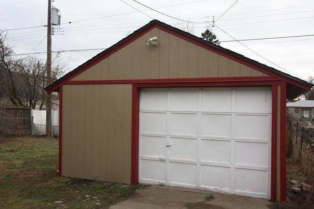 112 E Bridgeport Ave - Photo 19