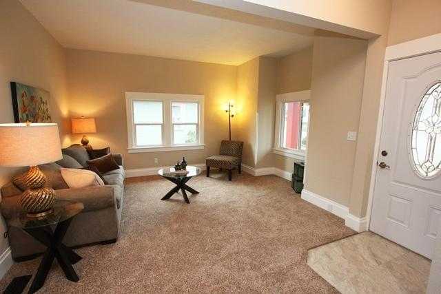 112 E Bridgeport Ave - Photo 3