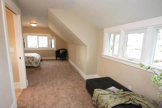 112 E Bridgeport Ave - Photo 10