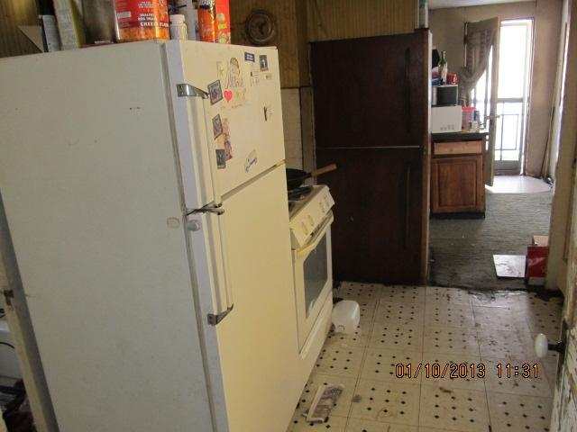 225 Main St - Photo 5