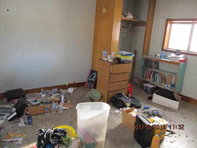 225 Main St - Photo 8