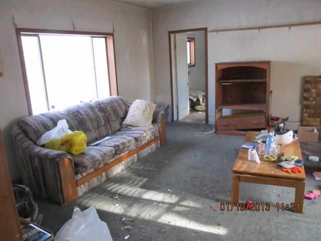 225 Main St - Photo 9