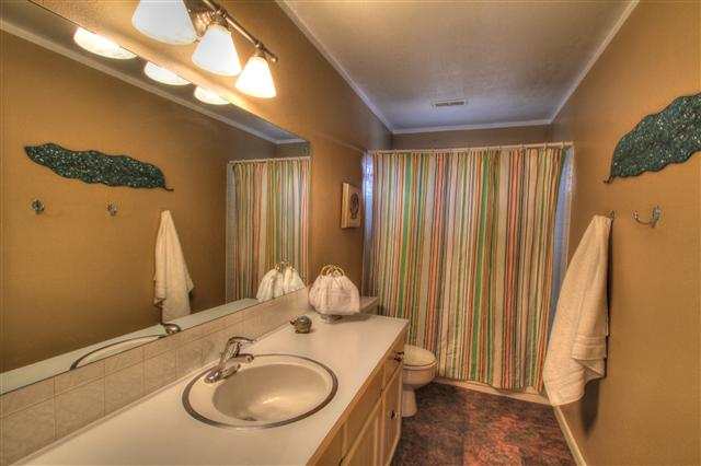 4529 S Napa St - Photo 15