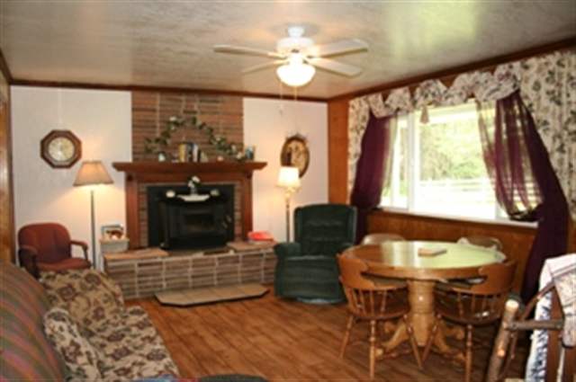 3466 Hwy 395 South - Photo 4