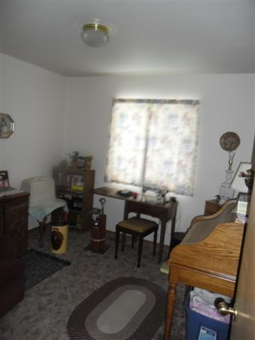 421 E 5TH - Photo 11