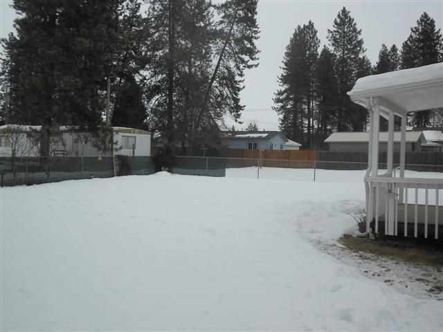 421 E 5TH - Photo 14