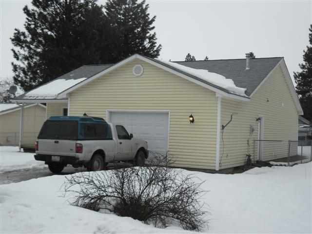 421 E 5TH - Photo 16