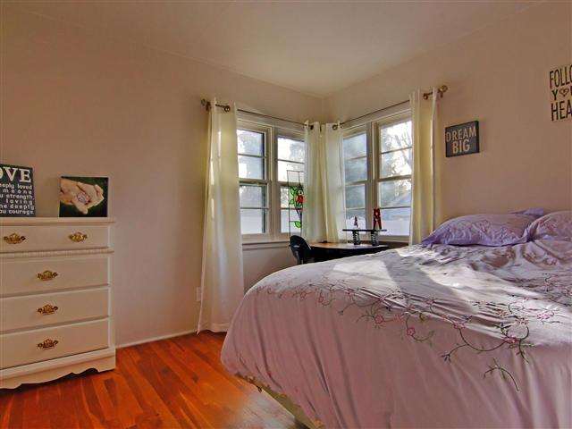 922 E 40th Ave - Photo 13
