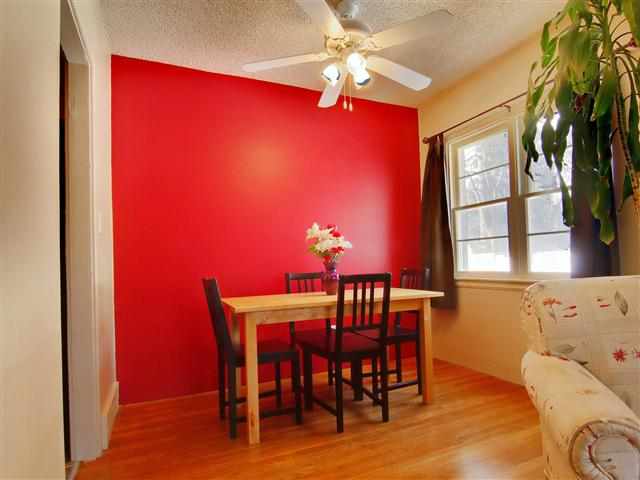 922 E 40th Ave - Photo 7