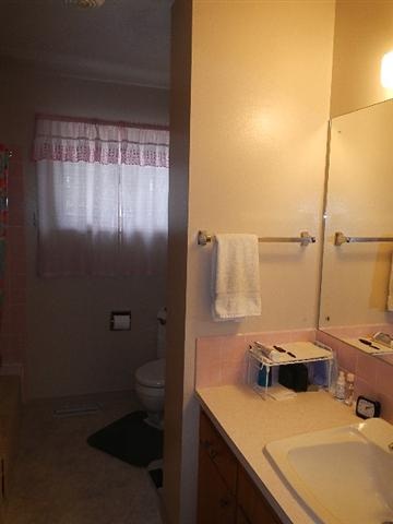 610 W TIETON - Photo 14