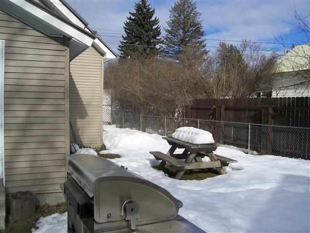 731 W 1st St - Photo 12