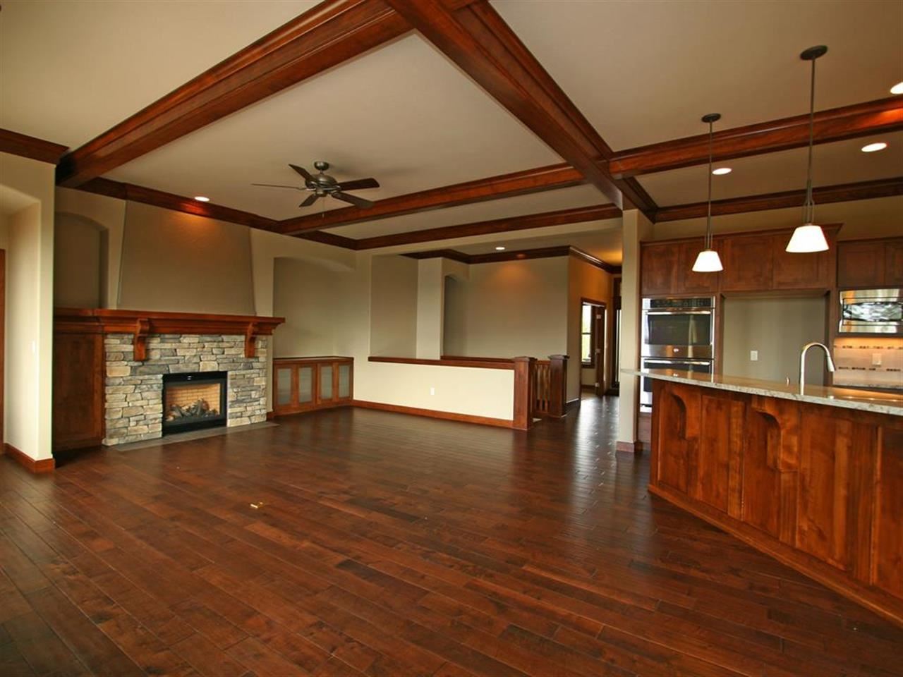 7723 N Warren Ln - Photo 3