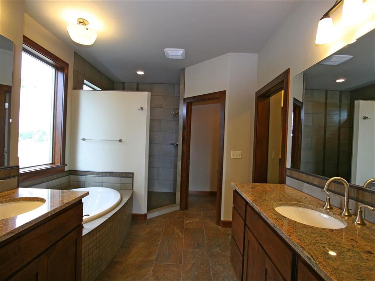 7723 N Warren Ln - Photo 8