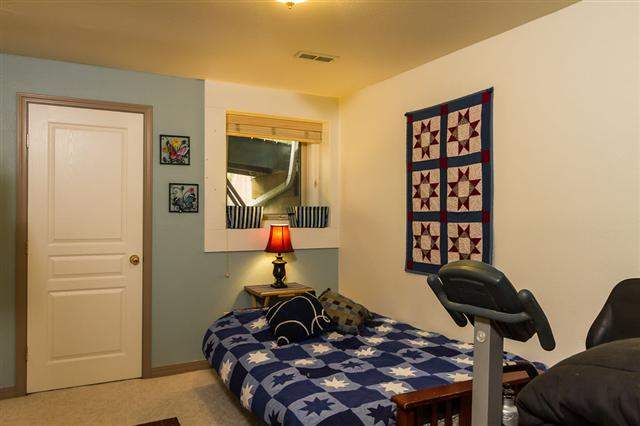 1059 12 Mile Culdesac - Photo 14