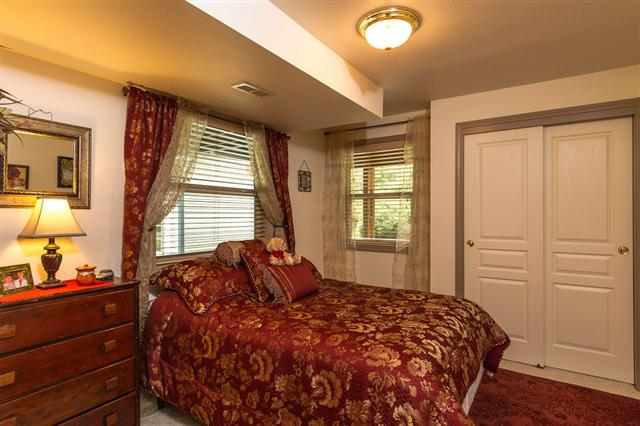 1059 12 Mile Culdesac - Photo 15