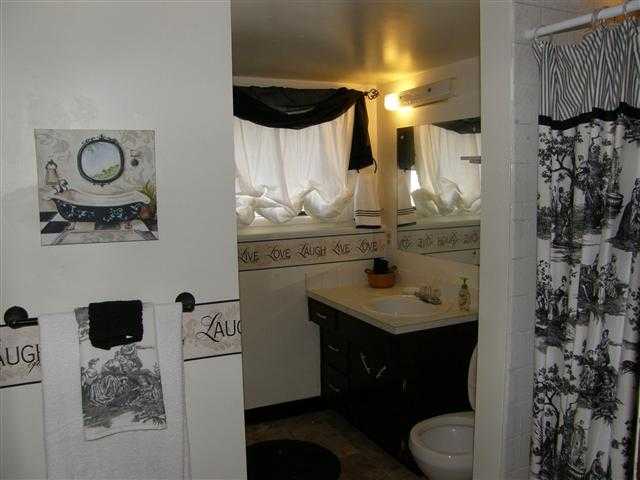 10015 E 20th Ave - Photo 8