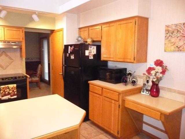 715 E Timberwood Cr. - Photo 6