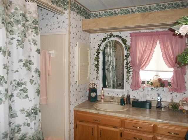 1207 E Lyons Ave. - Photo 7