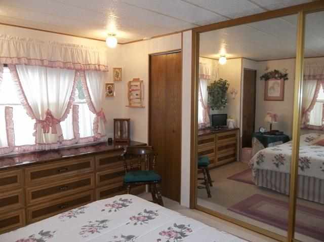 1207 E Lyons Ave. - Photo 9