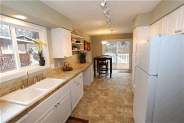 3718 E 8th Ave - Photo 10