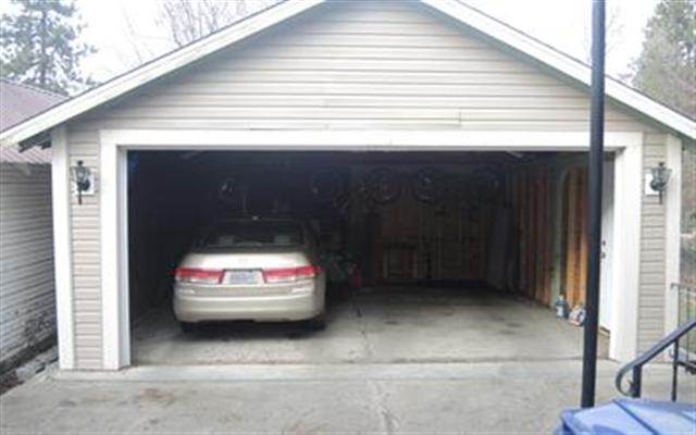 1625 E 9th - Photo 18