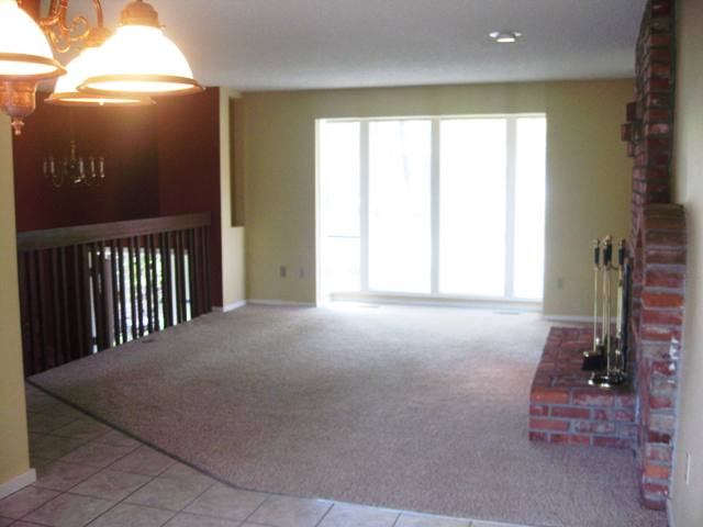 3215 S Tekoa St - Photo 3
