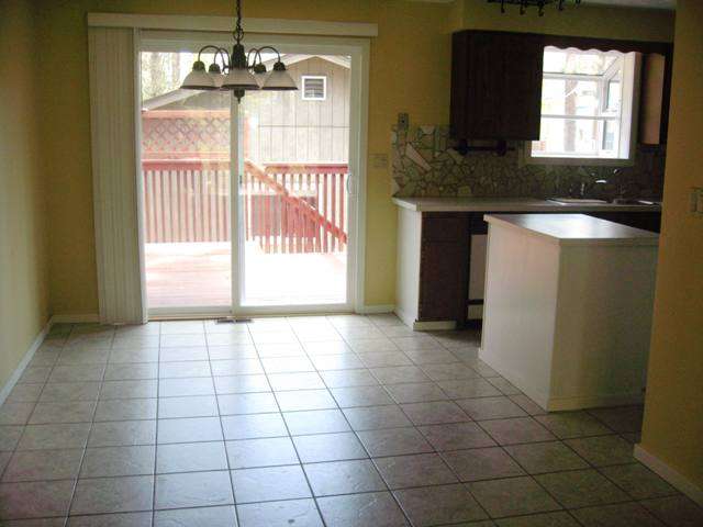 3215 S Tekoa St - Photo 10