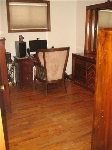 704 E Lyons - Photo 10
