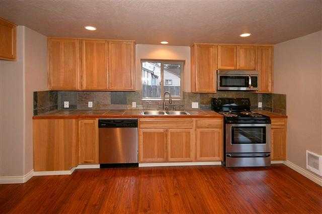 6705 E 8th Ave - Photo 6