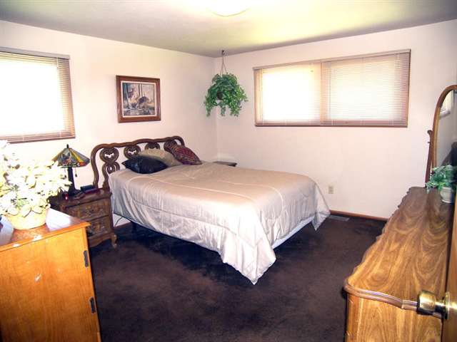 26511 N Sherman Rd - Photo 4
