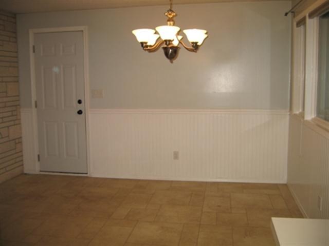 12702 E Guthrie Dr - Photo 3