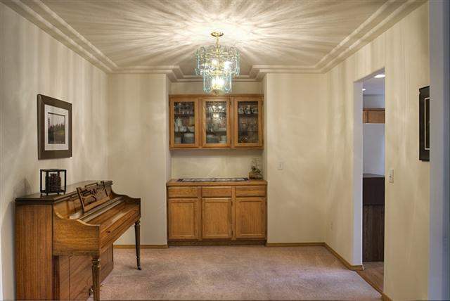 17499 N Meadowview Ln - Photo 4